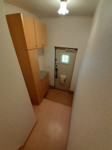 【玄関】 | サンリット　タウンＡ