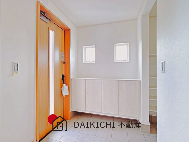 【玄関】 | 羽生市加羽ケ崎　新築戸建　全11区画　7号棟