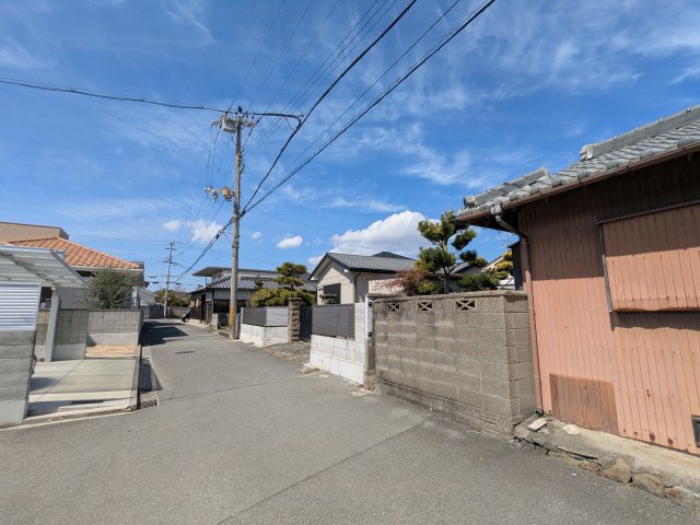 和歌山市新在家・土地・56903の前面道路含む現地写真