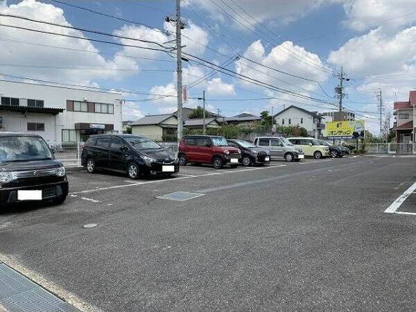 Limpia　八千代　　　刈谷市の賃貸ならクラスホーム刈谷店の駐車場