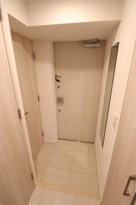 【玄関】 | カーサレグラス城東セントラル