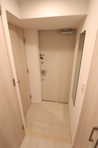 【玄関】 | カーサレグラス城東セントラル