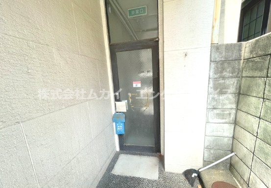 此花区花日出中2丁目　貸事務所のエントランス|毎日通るエントランスはこのようになっています
