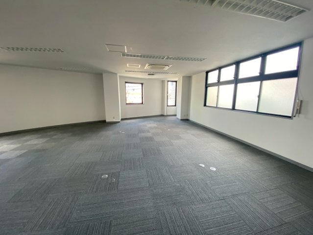 信明ビルの内装