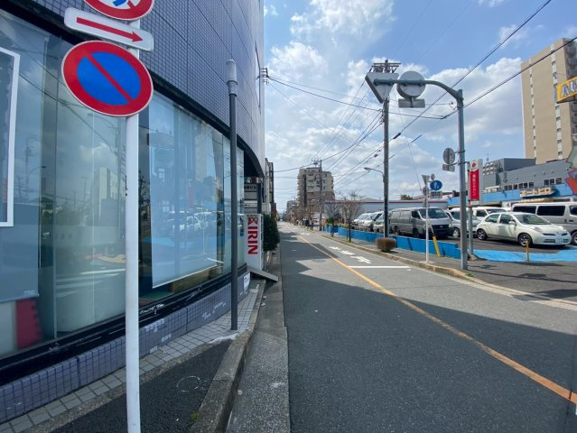 信明ビルの周辺