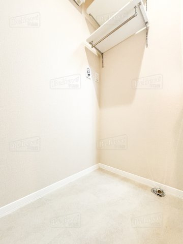 シャーメゾンレジデンス夜明の内装