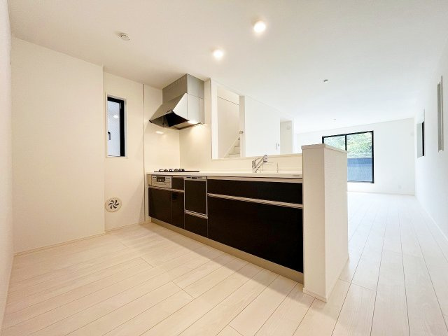 小田急線「新百合ケ丘」新築分譲の画像