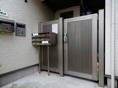 【エントランス】 | カーサメント幡ヶ谷