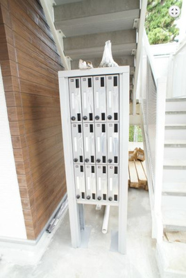 【エントランス】 | リブリSAKAE(リブリサカエ)