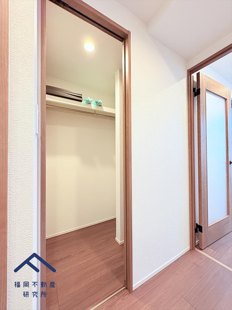 朝日プラザ大橋南の玄関