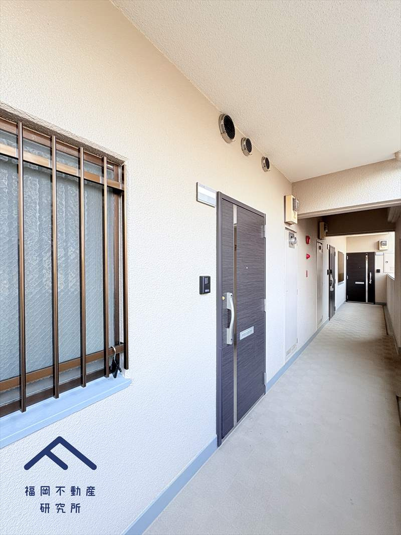 朝日プラザ大橋南の玄関