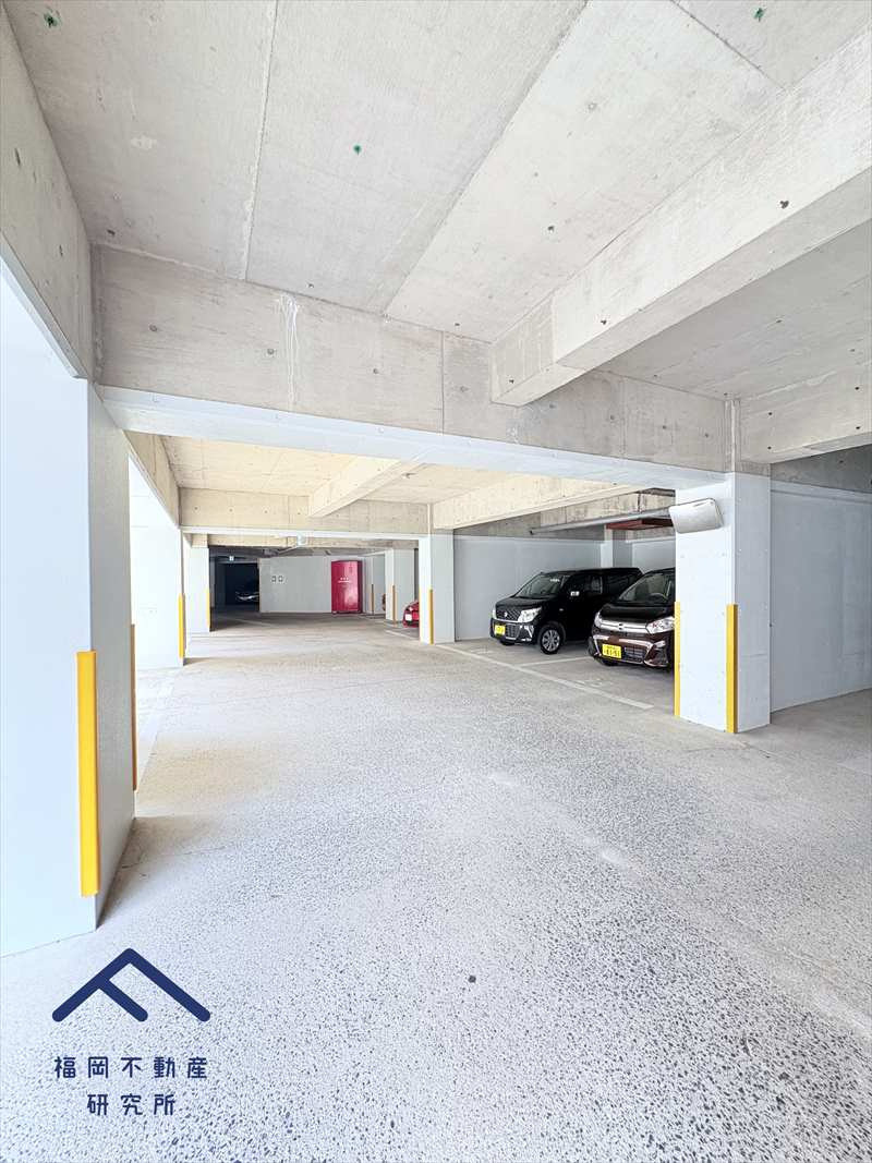 朝日プラザ大橋南の駐車場