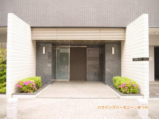 【エントランス】