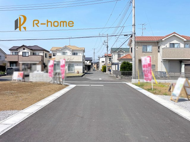 つくば市高見原1丁目23-P1　新築戸建て　7号棟の前面道路含む現地写真|『今から見たい！』大歓迎です♪
お気軽にＲ－ｈomeまでお問い合わせください。