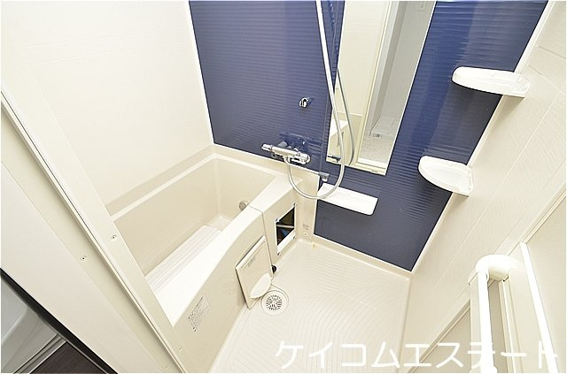 コンダクトレジデンスSANGAMORIの浴室