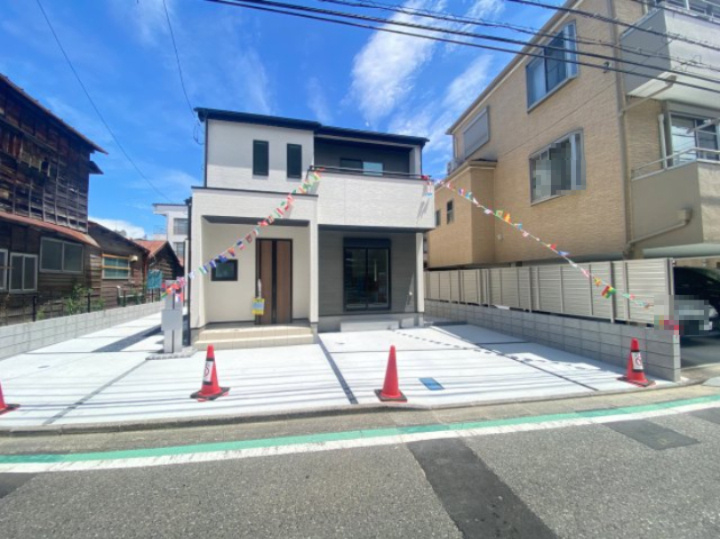 祝　成約済み　八王子市　元横山町　新築戸建ての前面道路含む現地写真|～仲介手数料無料☆八王子ひなた不動産～八王子市元横山町　新築戸建て