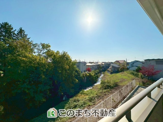 いろどりアイタウン宇都宮市岩曽町24-P1　3号棟の展望|目の前に高い建物がないので、日差しもしっかりと確保できます。
