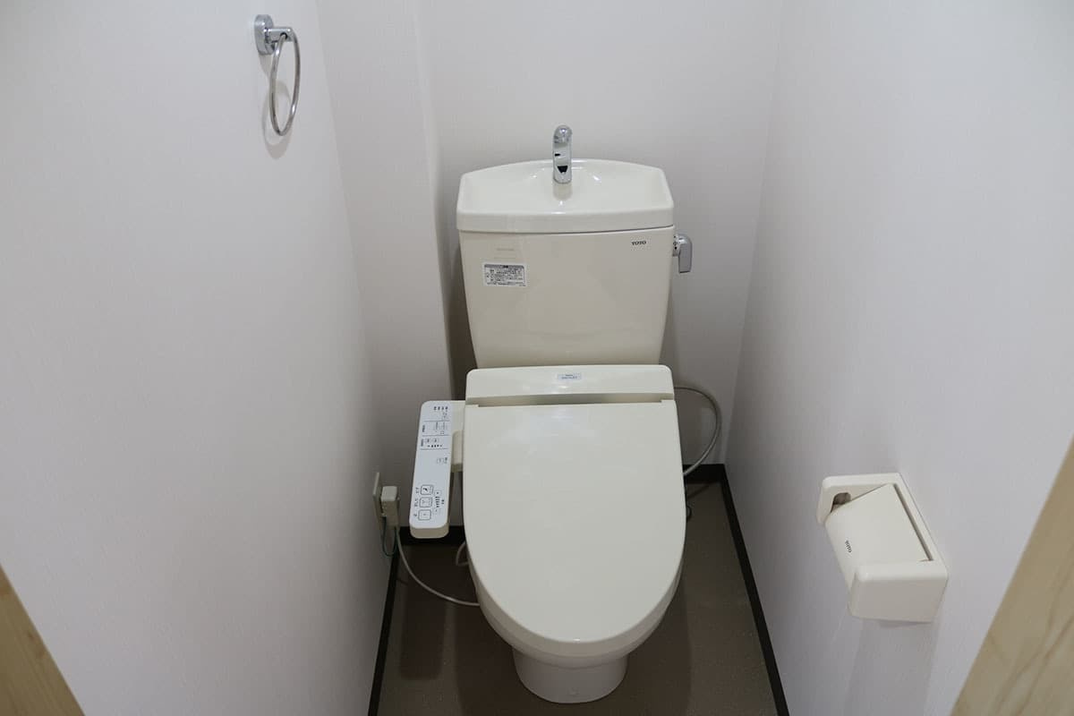 グルナディエⅠのトイレ|コンパクトで使いやすいトイレです