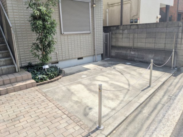 ゆうはうすの駐車場|敷地内駐車場★