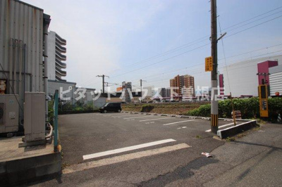 【駐車場】 | 三共ビル