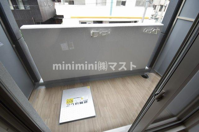 大阪市東成区大今里南１丁目の賃貸マンションのバルコニー