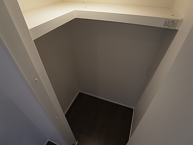 神戸市須磨区東町２丁目のアパートの収納|ウォークインクローゼット