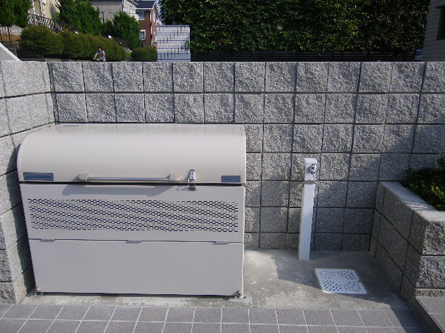 グレイス梶ヶ谷のその他共用部分|敷地内ゴミ置き場