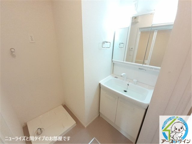 グランフィオーレの洗面所|パース写真