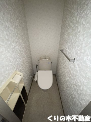 【トイレ】 | Lumius Higashimura B棟 | 清潔感のあるトイレです