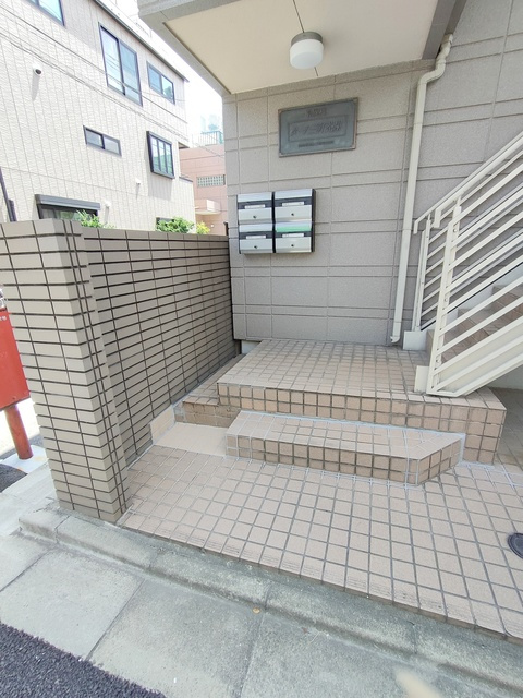 ターナ三軒茶屋のエントランス|★エントランス★