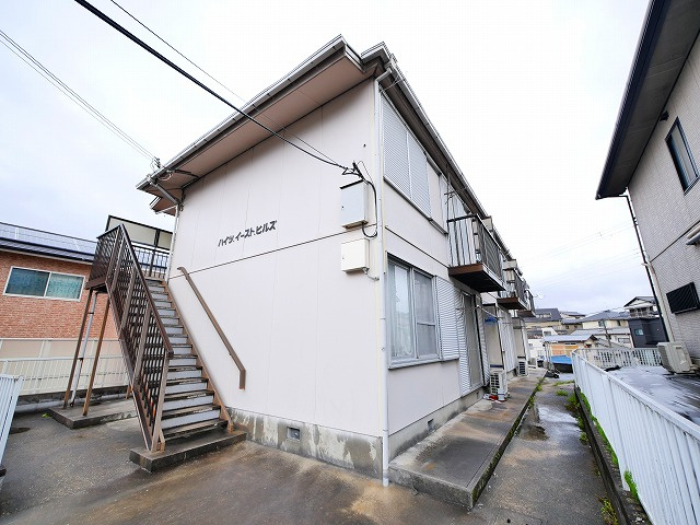 ハイツイーストヒルズの外観