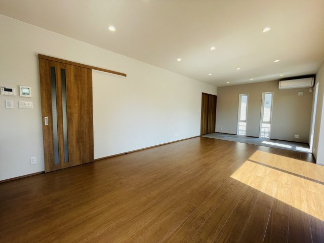 【居間・リビング】 | 児玉郡上里町勅使河原　フェリディアガーデン　新築戸建　全5区画　4号棟