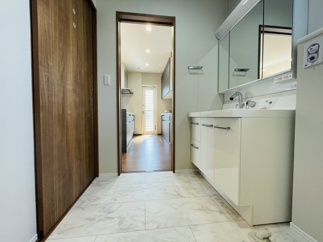 【脱衣所】 | 児玉郡上里町勅使河原　フェリディアガーデン　新築戸建　全5区画　4号棟