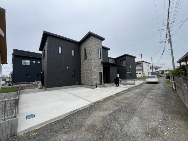 【前面道路含む現地写真】 | 児玉郡上里町勅使河原　フェリディアガーデン　新築戸建　全5区画　4号棟