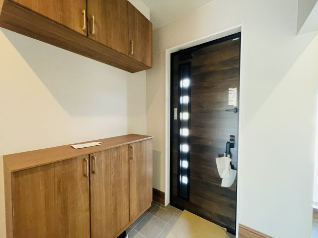 【玄関】 | 児玉郡上里町勅使河原　フェリディアガーデン　新築戸建　全5区画　4号棟