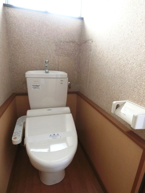 落ち着いたトイレです