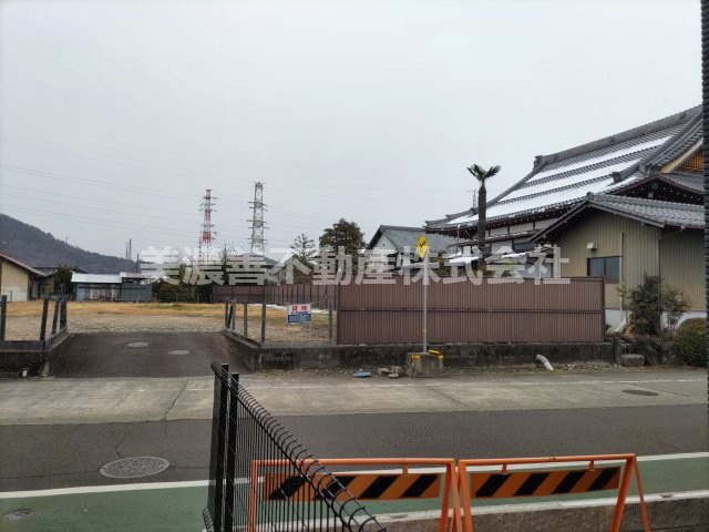 ６４８２０　加茂郡川辺町西栃井土地の周辺
