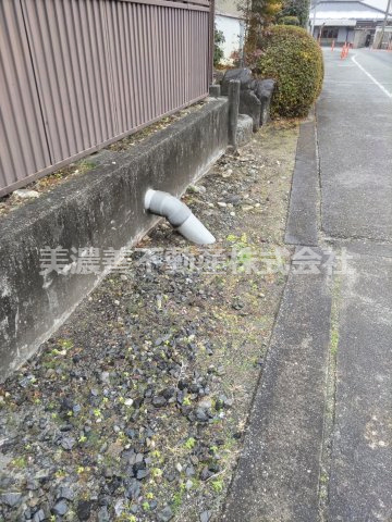 ６４８２０　加茂郡川辺町西栃井土地の周辺