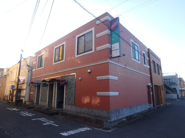 水島東栄町飲食ビルの外観