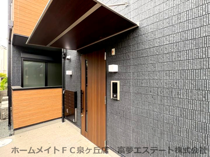 D porta nova(諏訪森)のエントランス