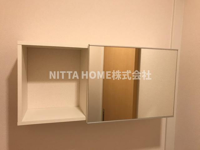 サクラＧ・ＭハイツⅢの収納|トイレ上部の収納です◇