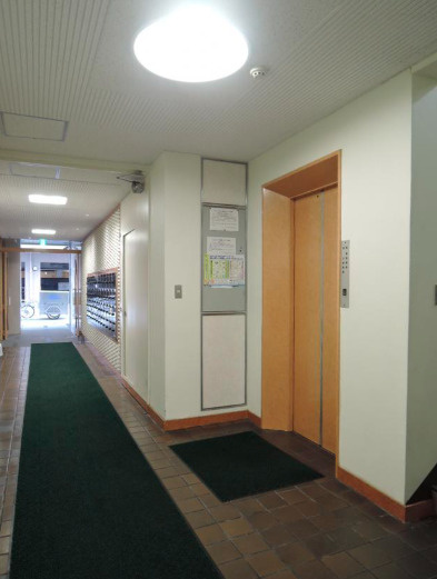 ヴィレッジリバー南森町のその他共用部分|エレベーターホールございます◎