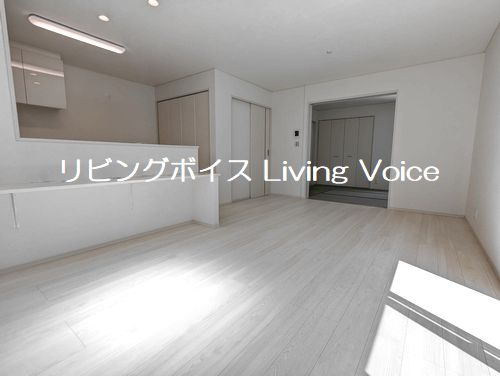 【居間・リビング】 | 【仲介手数料０円】平塚市南金目　中古一戸建て | 施工例　平塚市南金目　中古一戸建て