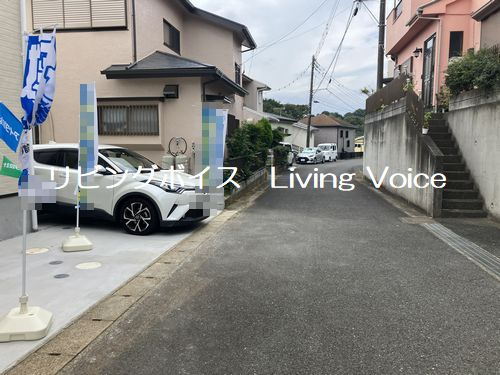 【前面道路含む現地写真】 | 【仲介手数料０円】平塚市南金目　中古一戸建て | 平塚市南金目　中古一戸建て