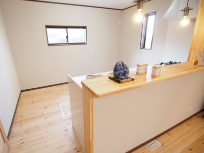 【居間・リビング】 | 中古戸建　二本松市郭内