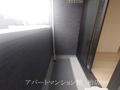 【バルコニー】 | ガーデナーズ　サン | 暖かな日差しのふりそそぐバルコニー