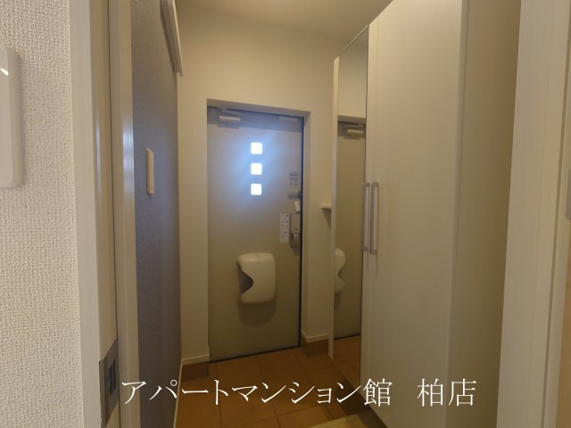 ガーデナーズ　サンの玄関|落ち着いた玄関です