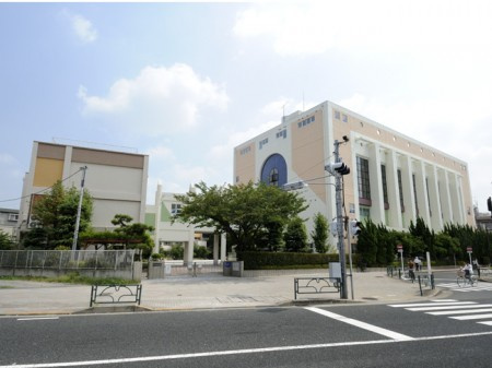 クラッセ小岩の周辺