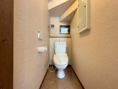 【トイレ】 | 池田市鉢塚3丁目貸家