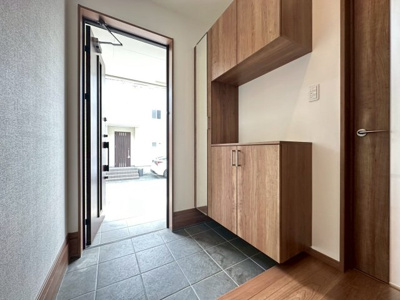 【玄関】 | 池田市鉢塚3丁目貸家